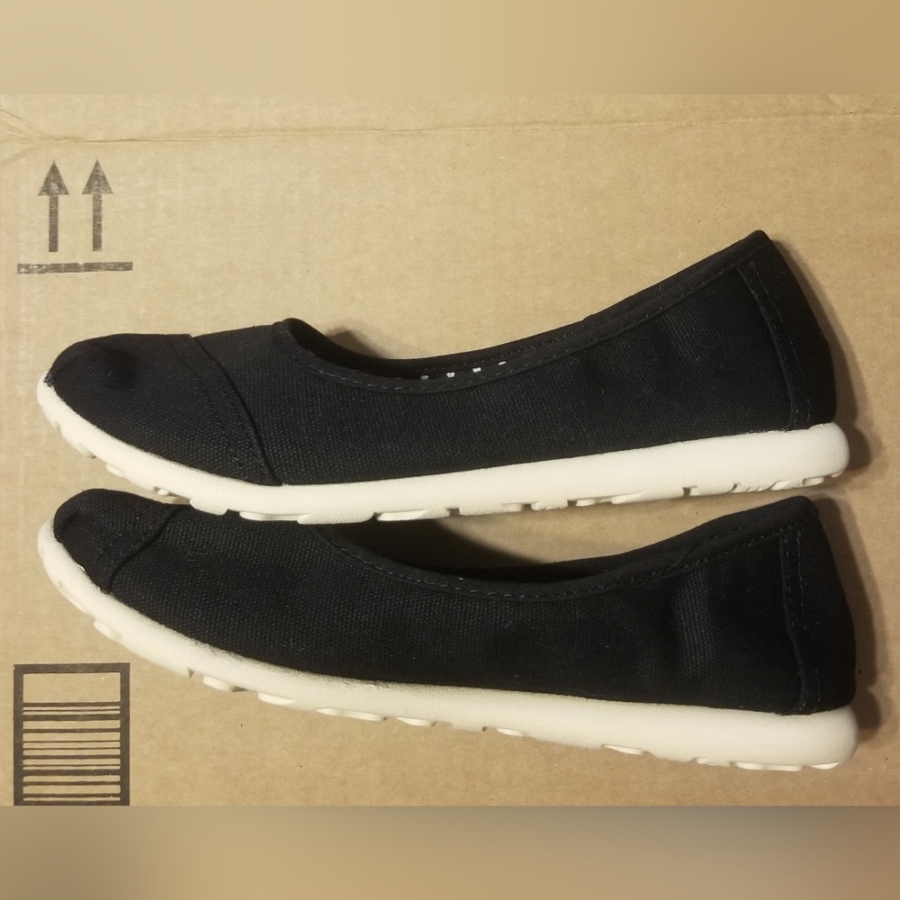 Kim Rogers Cadey 6M black shoes, EUC - Picture 3 of 6
